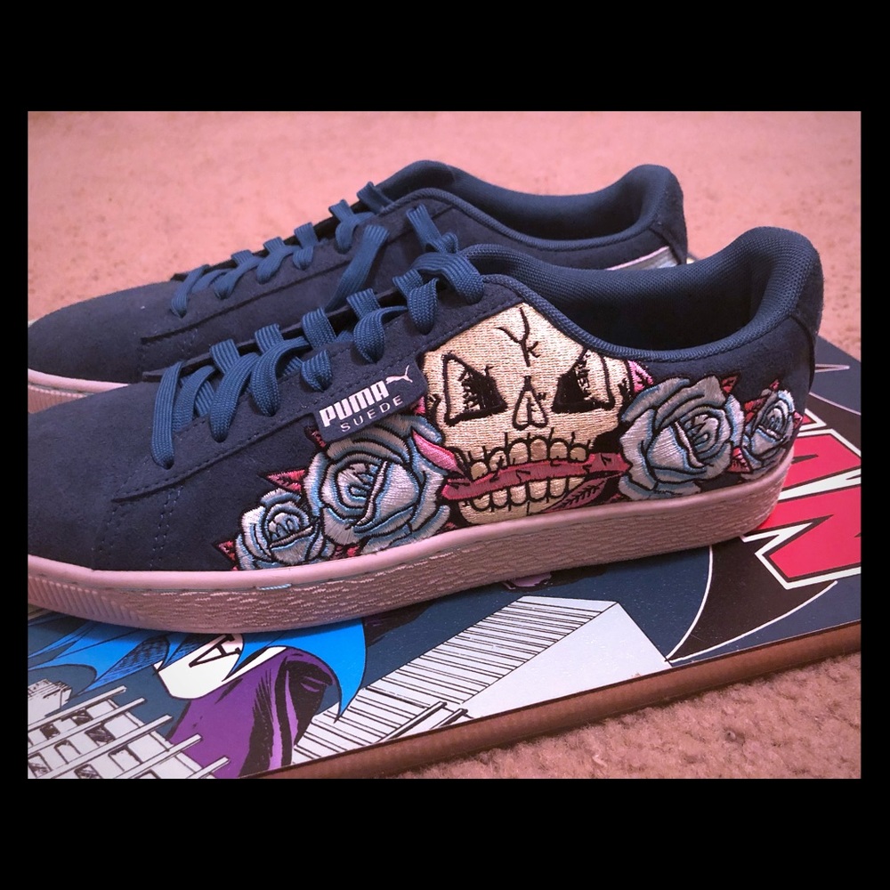 Puma Suede “Classic Skull” US 8.5, 9.5, 10 NEW - Picture 1 of 5